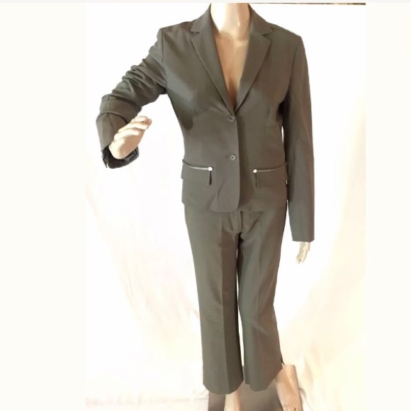 BCBGMaxAzria Jackets & Blazers - OMG! BCBG 2pc suit MOSS gray green leather accents